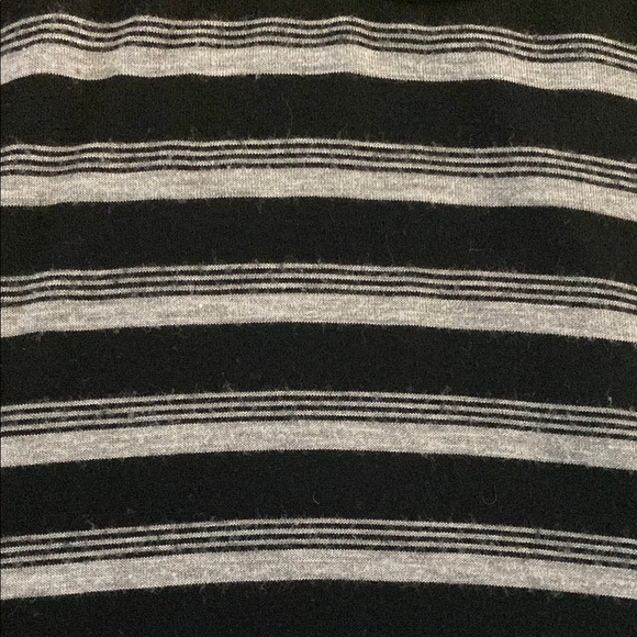 Juniors’ Stripped Black and Gray T-Shirt - Picture 6 of 7